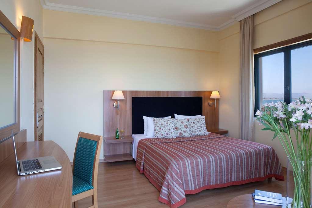 Hotel Ramada By Wyndham, Athens Club Attica Riviera Néa Mákri Pokój zdjęcie