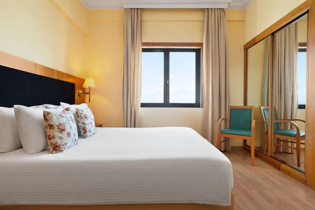 Hotel Ramada By Wyndham, Athens Club Attica Riviera Néa Mákri Pokój zdjęcie